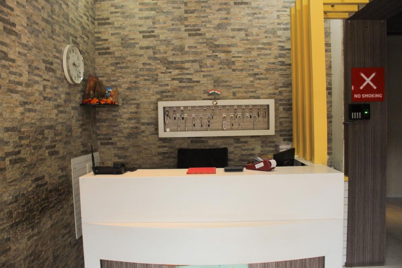 Hotel Maa Sharda Indore Ngoại thất bức ảnh