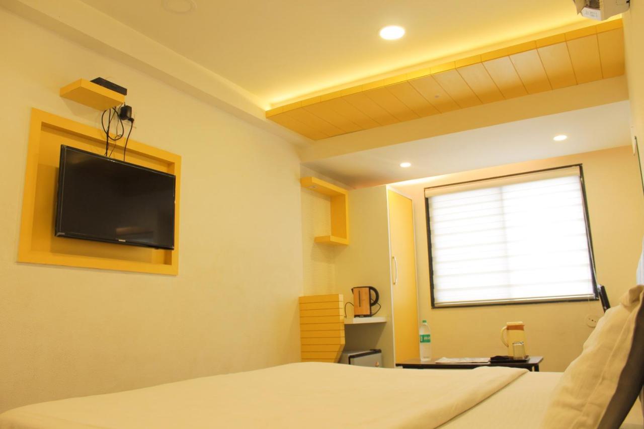 Hotel Maa Sharda Indore Ngoại thất bức ảnh